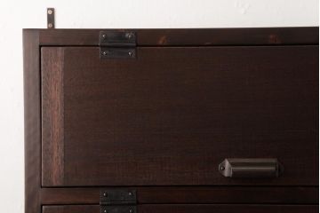 ラフジュ工房オリジナル　渋みのある風合いが魅力的なパタパタ扉の壁掛け収納棚(ウォールシェルフ、戸棚)(R-034315)(2)