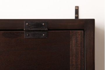 ラフジュ工房オリジナル　渋みのある風合いが魅力的なパタパタ扉の壁掛け収納棚(ウォールシェルフ、戸棚)(R-034315)(2)