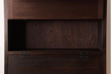 ラフジュ工房オリジナル　渋みのある風合いが魅力的なパタパタ扉の壁掛け収納棚(ウォールシェルフ、戸棚)(R-034315)(2)