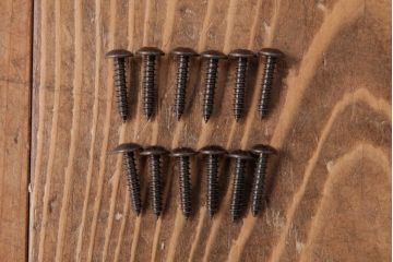ラフジュ工房オリジナル　渋みのある風合いが魅力的なパタパタ扉の壁掛け収納棚(ウォールシェルフ、戸棚)(R-034315)(2)
