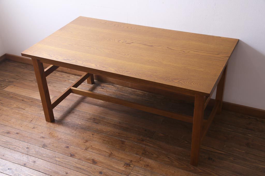 ビンテージ　リメイク家具　天板オーク材　木のぬくもりが感じられるようなダイニングテーブル(4人掛け、6人掛け)