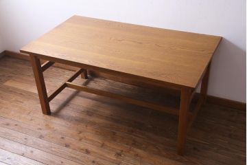 ビンテージ　リメイク家具　天板オーク材　木のぬくもりが感じられるようなダイニングテーブル(4人掛け、6人掛け)