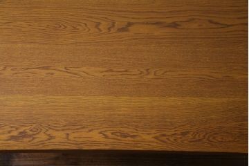 ビンテージ　リメイク家具　天板オーク材　木のぬくもりが感じられるようなダイニングテーブル(4人掛け、6人掛け)