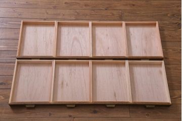 リメイク家具　天板オーク材　素朴な佇まいが魅力の引き出し付き作業テーブル(ダイニングテーブル、作業台)