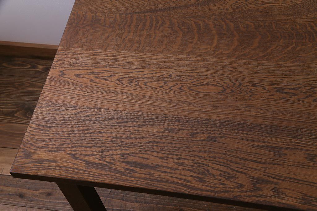 リメイク家具　天板オーク材　素朴な佇まいが魅力の引き出し付き作業テーブル(ダイニングテーブル、作業台)