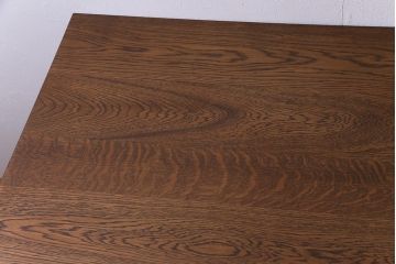 リメイク家具　天板オーク材　素朴な佇まいが魅力の引き出し付き作業テーブル(ダイニングテーブル、作業台)