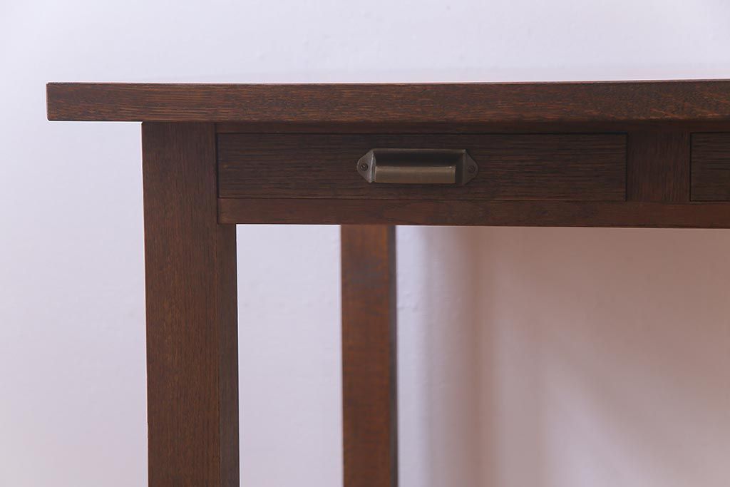 リメイク家具　天板オーク材　素朴な佇まいが魅力の引き出し付き作業テーブル(ダイニングテーブル、作業台)