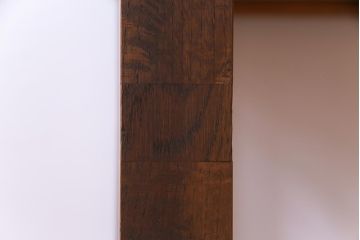 リメイク家具　天板オーク材　素朴な佇まいが魅力の引き出し付き作業テーブル(ダイニングテーブル、作業台)