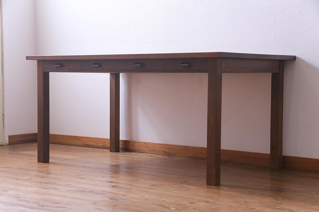 リメイク家具　天板オーク材　素朴な佇まいが魅力の引き出し付き作業テーブル(ダイニングテーブル、作業台)(1)
