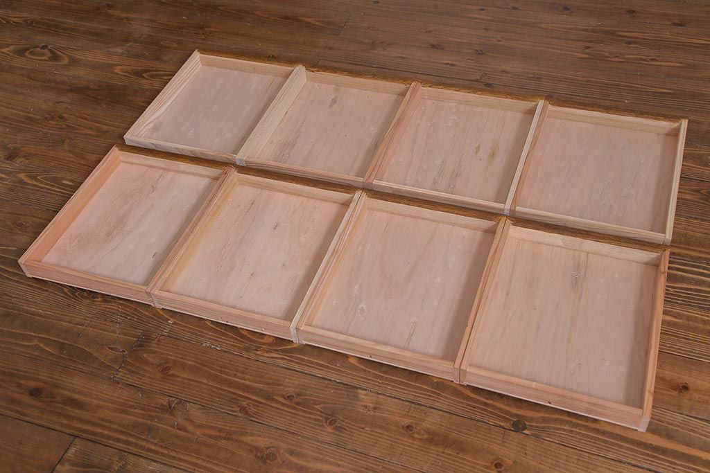 リメイク家具　天板オーク材　素朴な佇まいが魅力の引き出し付き作業テーブル(ダイニングテーブル、作業台)(1)