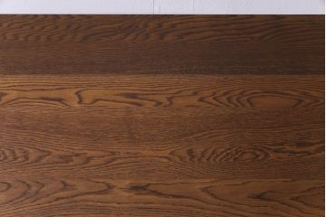 リメイク家具　天板オーク材　素朴な佇まいが魅力の引き出し付き作業テーブル(ダイニングテーブル、作業台)(1)