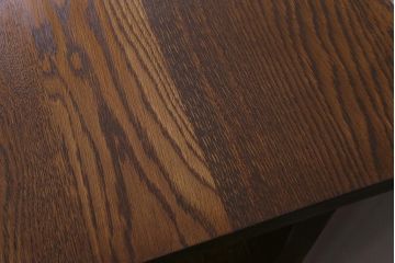 リメイク家具　天板オーク材　素朴な佇まいが魅力の引き出し付き作業テーブル(ダイニングテーブル、作業台)(1)