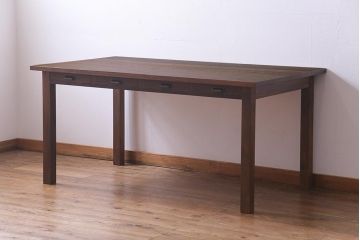 リメイク家具　天板オーク材　素朴な佇まいが魅力の引き出し付き作業テーブル(ダイニングテーブル、作業台)(1)
