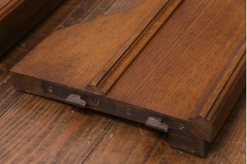 アンティーク家具　フランスアンティーク　オーク材　ブーケのレリーフが可憐な木の温もり溢れるベッドフレーム