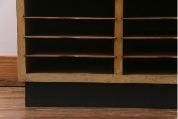 アンティーク家具　和製アンティーク　古い病院で使われていたノスタルジックなカルテケース(レターラック)