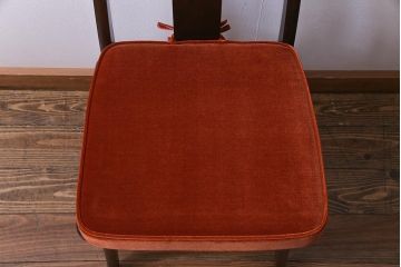 中古　民芸家具　洗練された大人の雰囲気が漂うチェア(椅子、ダイニングチェア)