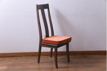 中古　民芸家具　洗練された大人の雰囲気が漂うチェア(椅子、ダイニングチェア)(1)