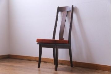 中古　民芸家具　洗練された大人の雰囲気が漂うチェア(椅子、ダイニングチェア)(1)