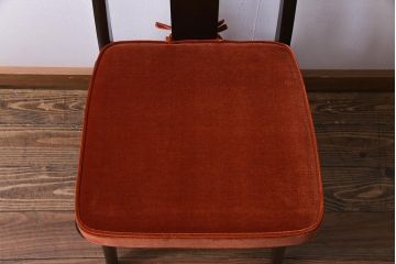 中古　民芸家具　洗練された大人の雰囲気が漂うチェア(椅子、ダイニングチェア)(1)
