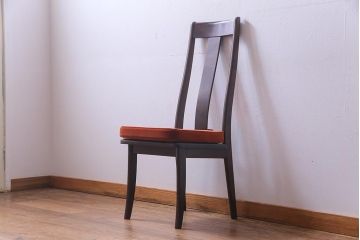 中古　民芸家具　洗練された大人の雰囲気が漂うチェア(椅子、ダイニングチェア)(2)