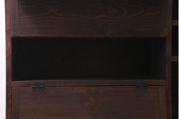 ラフジュ工房オリジナル　リメイク家具　明治期の松材が味わい深いパタパタ扉のリビングボード(下駄箱、収納棚、サイドボード)(1)