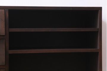 ラフジュ工房オリジナル　リメイク家具　明治期の松材が味わい深いパタパタ扉のリビングボード(下駄箱、収納棚、サイドボード)(2)
