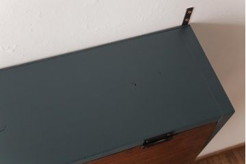 ラフジュ工房オリジナル　ペイント　コントラストがおしゃれなパタパタ扉の壁掛け収納棚(ウォールシェルフ、戸棚)(R-034346)(1)