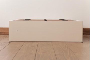 ラフジュ工房オリジナル　ペイント　コントラストがおしゃれなパタパタ扉の壁掛け収納棚(ウォールシェルフ、戸棚)(R-034347)(2)