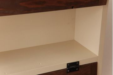 ラフジュ工房オリジナル　ペイント　コントラストがおしゃれなパタパタ扉の壁掛け収納棚(ウォールシェルフ)