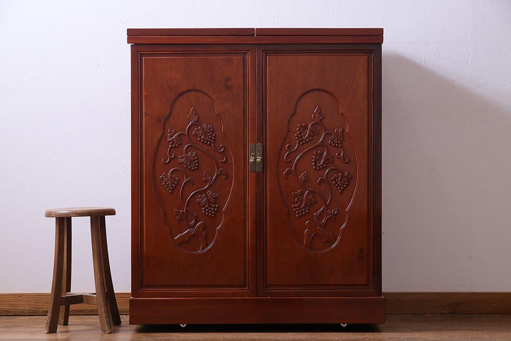 ビンテージ　カリン材　天板拡張式　ワインセラー&カウンターキャビネット(収納、バーキャビネット、サイドボード、花梨材)(定価約70万円)