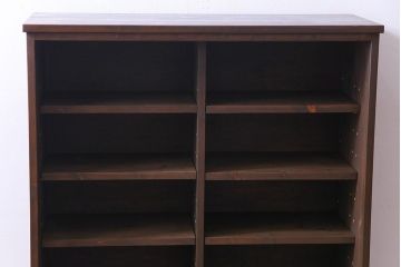 ラフジュ工房オリジナル　古建具リメイク　大正ロマンの雰囲気を演出する色ガラス入り戸棚(収納棚)