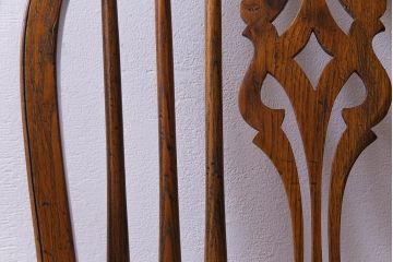 アンティーク家具　イギリスアンティーク　ニレ材　ボウバック　ぬくもりと安らぎを感じるようなウィンザーチェア(ダイニングチェア、椅子、ウインザーチェア)(2)