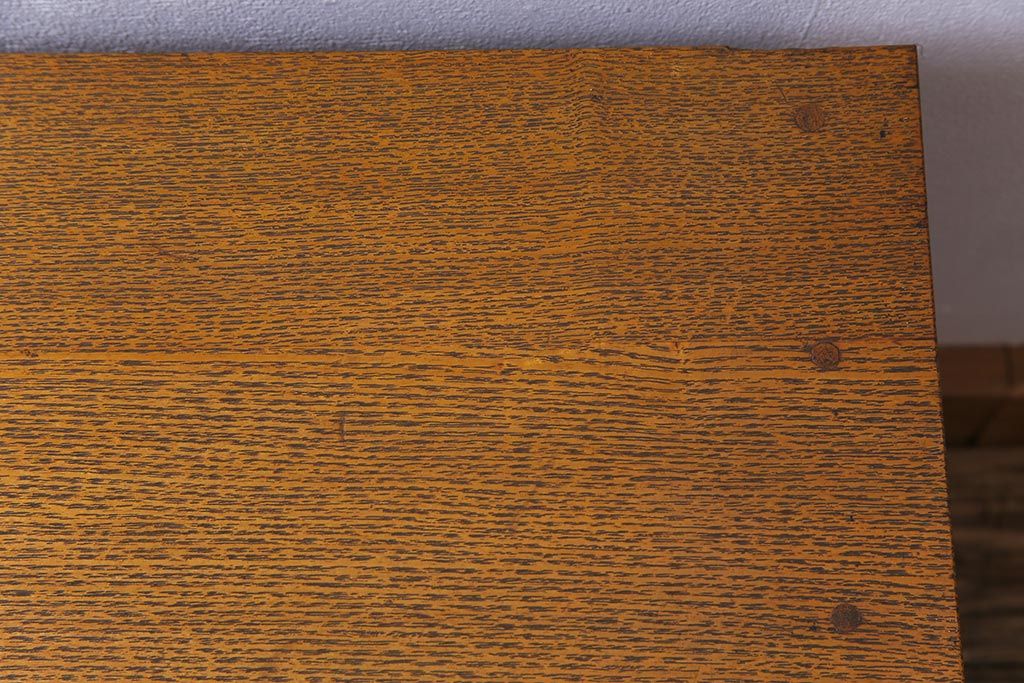 アンティーク家具　和製アンティーク　タモ材　細かな木目と風合いに味わいがある小振りな引き出し(小物収納)