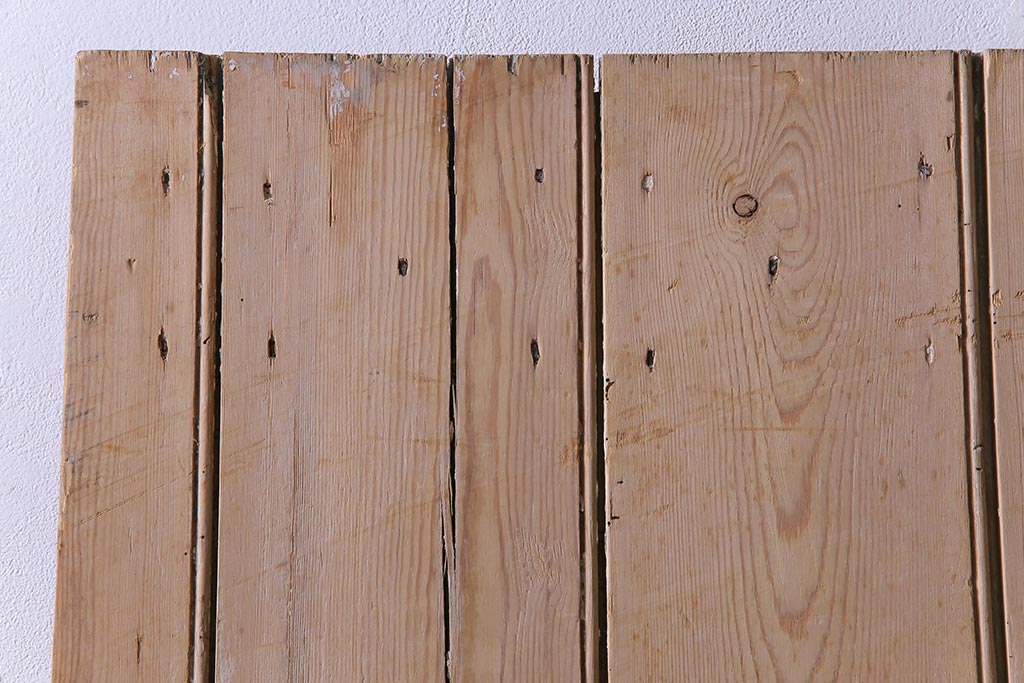 フランスアンティーク　素朴な佇まいが雰囲気のあるコテージドア(木製ドア、ディスプレイ、扉)