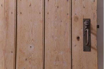 フランスアンティーク　素朴な佇まいが雰囲気のあるコテージドア(木製ドア、ディスプレイ、扉)