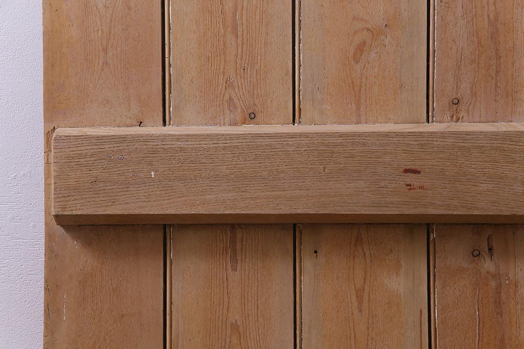 フランスアンティーク　素朴な佇まいが雰囲気のあるコテージドア(木製ドア、ディスプレイ、扉)