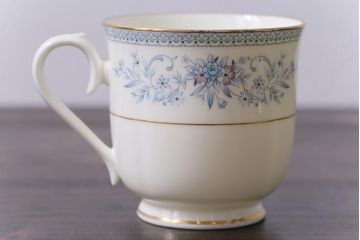 Nittoroyal(ニットーロイヤル、ノリタケ)　ボーンチャイナ　ブルーヒル(廃盤)　カップ&ソーサー6客セット