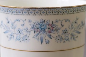 Nittoroyal(ニットーロイヤル、ノリタケ)　ボーンチャイナ　ブルーヒル(廃盤)　カップ&ソーサー6客セット