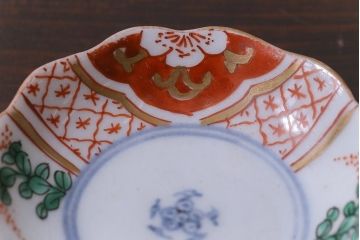 古民具・骨董　色絵染付　異なる紋様が可愛らしい豆皿2枚セット(小皿)