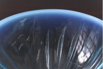 アンティーク雑貨　昭和レトロ　爽やかな色味の乳白暈し氷コップ2個セット(プレスガラス)(1)