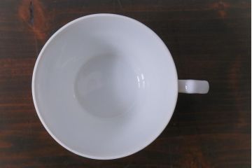 昭和レトロ　戦前　倉知陶器　青いバラがエレガントなカップ&ソーサー2客セット(洋食器)(1)