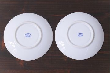 昭和レトロ　戦前　倉知陶器　青いバラがエレガントなカップ&ソーサー2客セット(洋食器)(1)