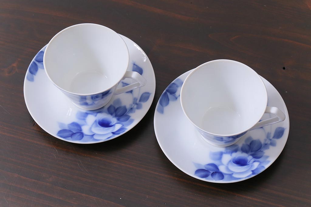 昭和レトロ　戦前　倉知陶器　青いバラがエレガントなカップ&ソーサー2客セット(洋食器)(2)