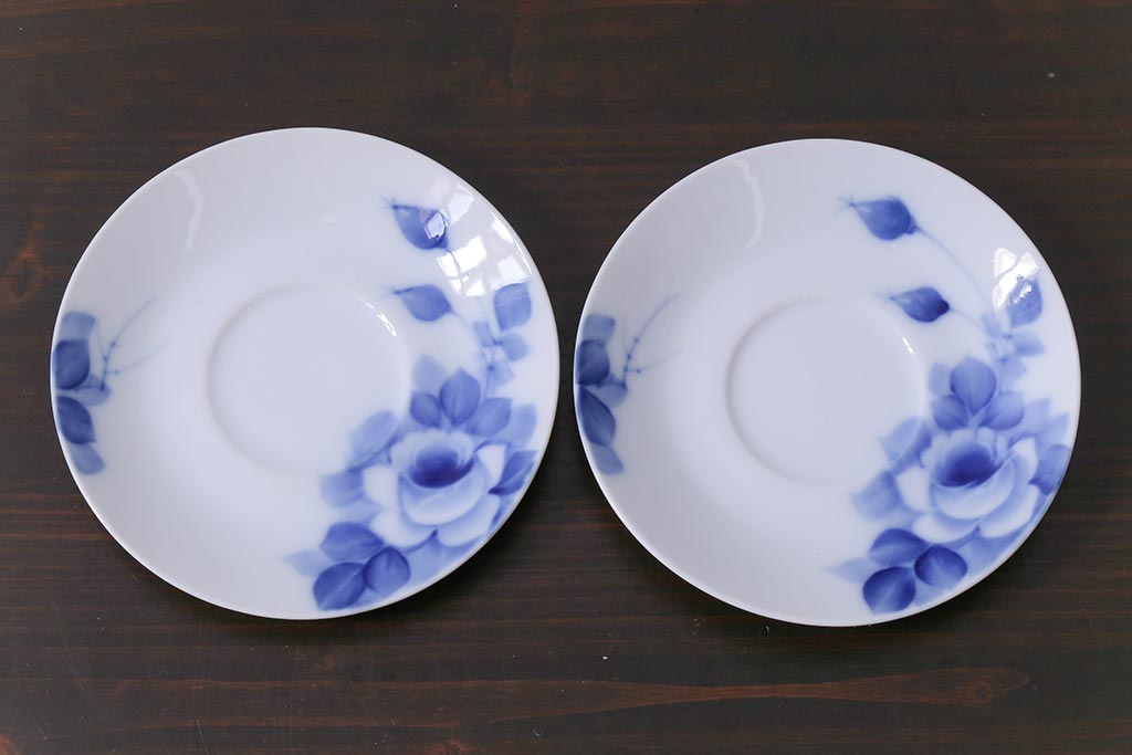 昭和レトロ　戦前　倉知陶器　青いバラがエレガントなカップ&ソーサー2客セット(洋食器)(3)