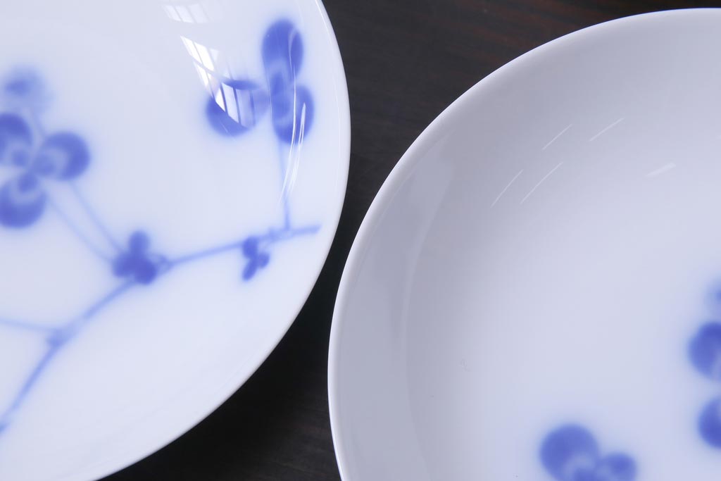 中古　大倉陶園(オークラ)　クローバの模様が可愛らしい小皿9枚セット(洋食器)