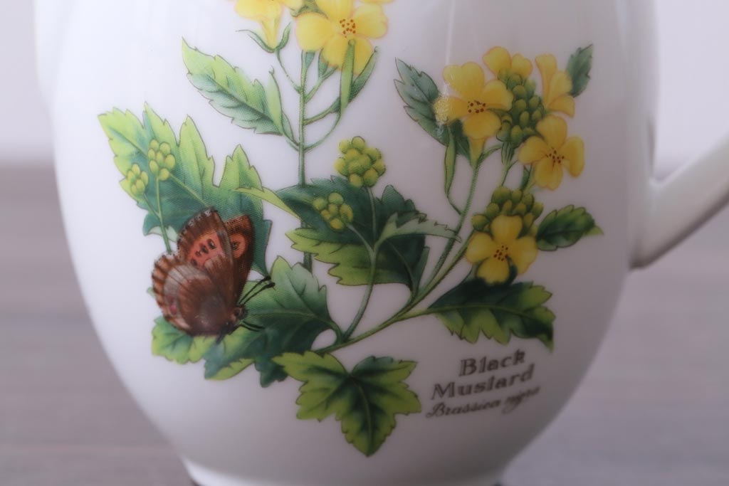 ROYAL WORCESTER(ロイヤルウースター)　WORCESTER　HERBS(ウースターハーブ)　ティーセット3点(シュガーポット、クリーマー)