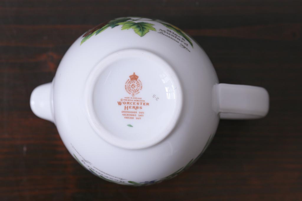 ROYAL WORCESTER(ロイヤルウースター)　WORCESTER　HERBS(ウースターハーブ)　ティーセット3点(シュガーポット、クリーマー)