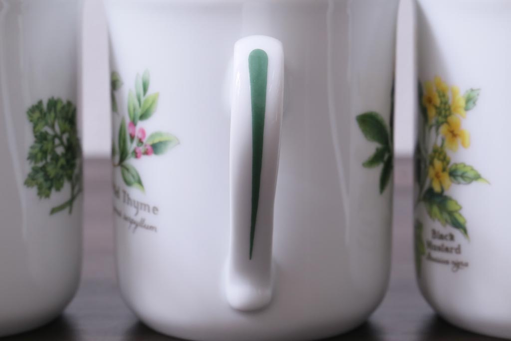 ROYAL WORCESTER(ロイヤルウースター)　WORCESTER　HERBS(ウースターハーブ)　コーヒーカップ3点セット