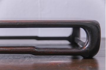 アンティーク雑貨　和製アンティーク　紫檀材・楓鳥眼杢材　漆塗り　鳥眼杢が美しい上質な花台(飾り台、盆栽卓)