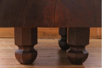 アンティーク雑貨　和製アンティーク　総ケヤキ材　極厚　味わい深い佇まいの将棋盤(花台、飾り台)
